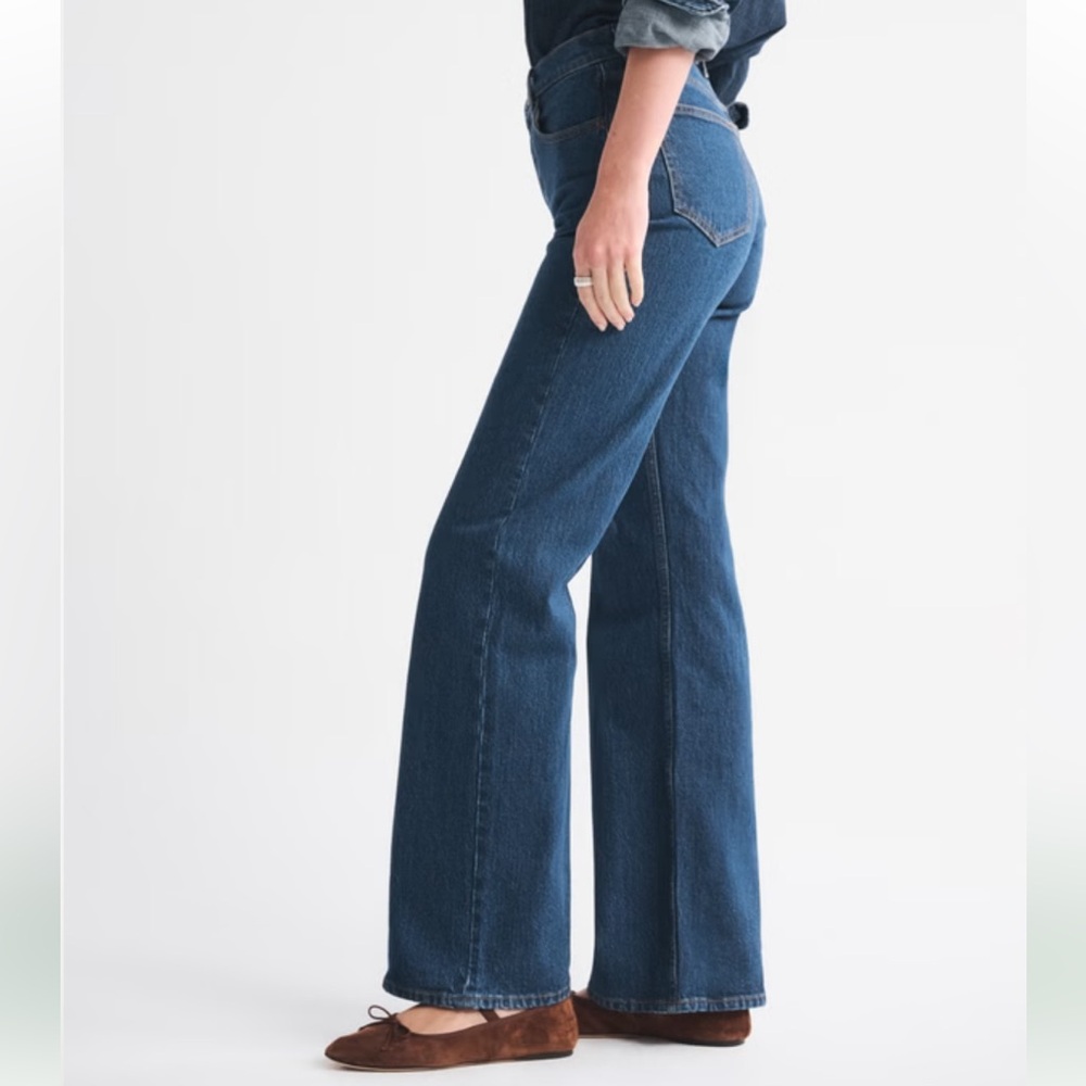 Abercrombie & Fitch High Rise 90s Relaxed Jean 31/12 LONG - Picture 2 of 9